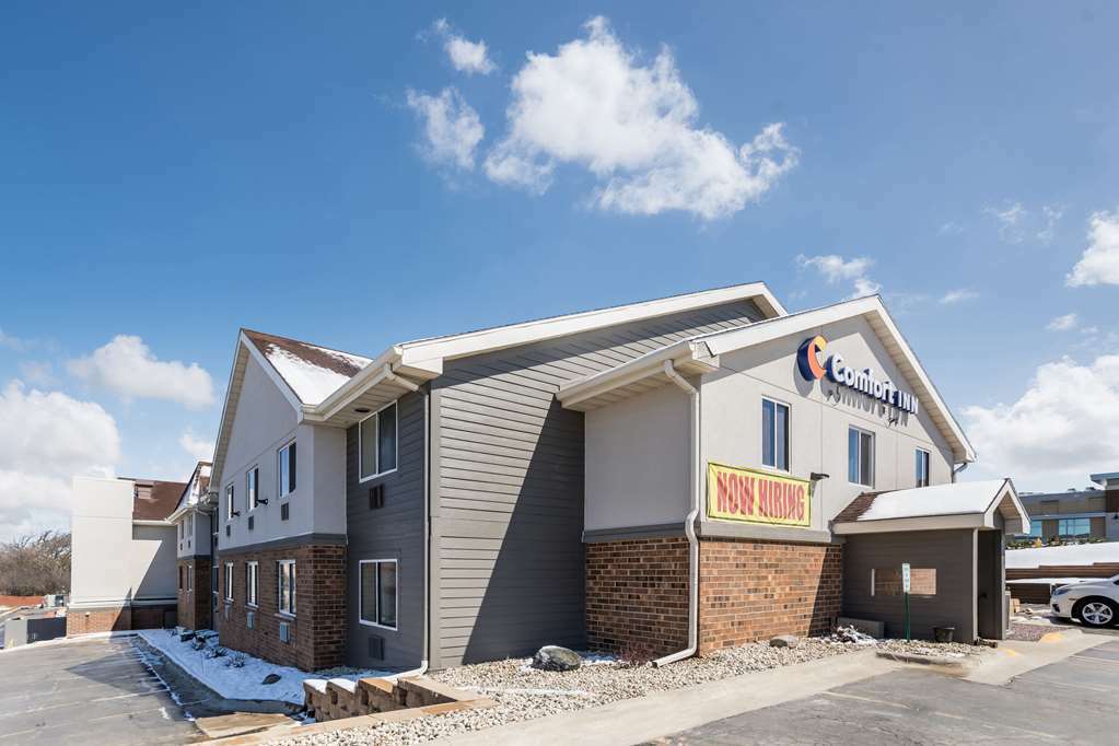 Comfort Inn Уокешо Экстерьер фото