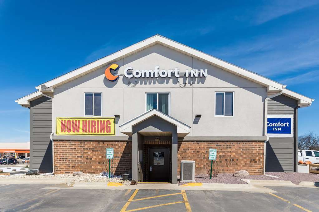 Comfort Inn Уокешо Экстерьер фото